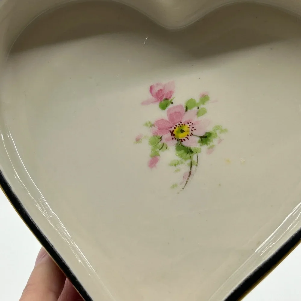 Vintage Handpainted Osborne Heart Box Trinket Box Gift Box Black Gold Floral